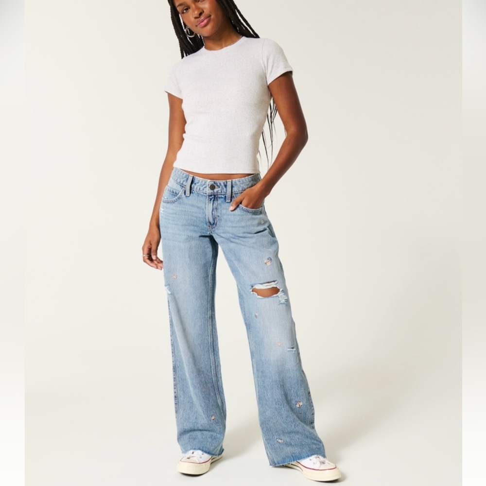 🎃 NWT Hollister Low-Rise Medium Wash Floral Ripped Baggy Jeans Sz 14R/15R/32W